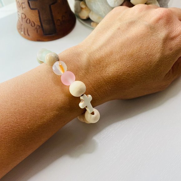 “Stay on Straight and Narrow" Simply Swank Essential Oil Diffuser Bracelet NWT - Picture 11 of 14